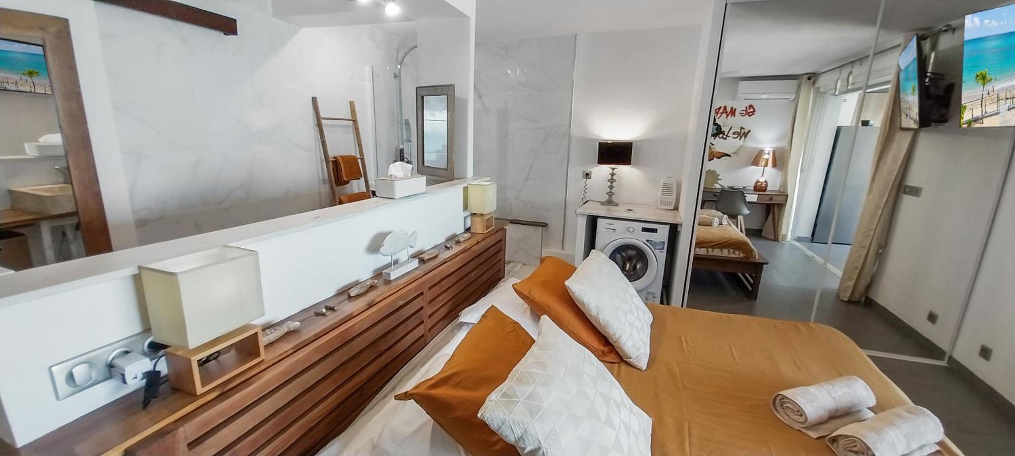 Official Page "Residence Bleu Marine" - Sea View Apartments & Studios - Saint-Martin French Side Grand Case Zimmer foto
